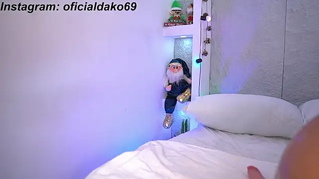 Dakota Lee online show from 21, 12, 2024