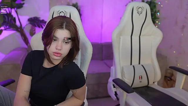 Jasmine Flow online show from 6, 3, 2025