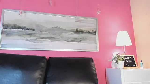 Snapshot of Tiffanysurez_ chatting on 7, 3, 2025 Tiffanysurez online show from 7, 3, 2025