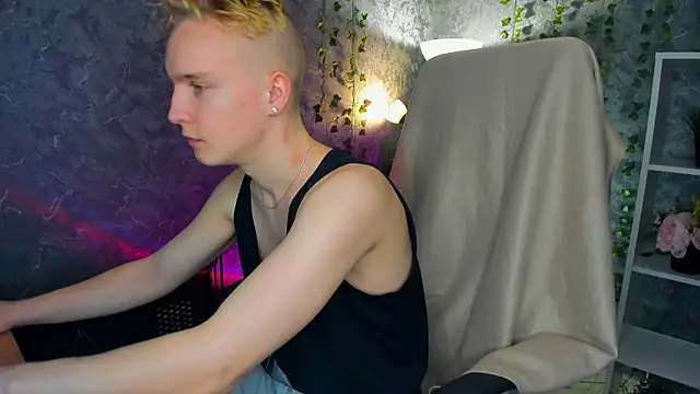 Snapshot of AlexxSweet chatting on 29, 12, 2024 AlexxSweet online show from 29, 12, 2024