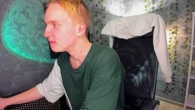 Snapshot of AlexxSweet chatting on 25, 1, 2025 AlexxSweet online show from 25, 1, 2025
