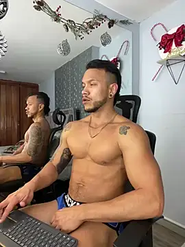 ARON TAYLER01 online show from 11, 12, 2024