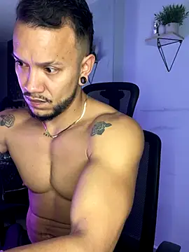 ARON TAYLER01 online show from 28, 9, 2025