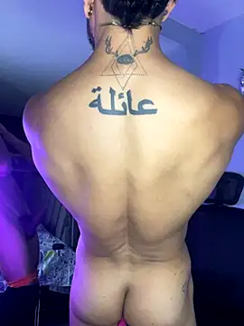 ARON TAYLER01 online show from 18, 10, 2025