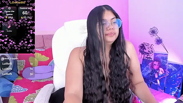 esmeralda112 online show from 9, 6, 2026