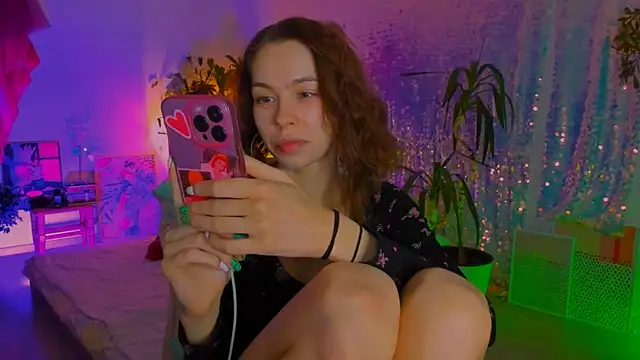 poli   online show from 28, 2, 2026