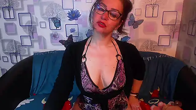 Snapshot of milfsexy chatting on 31, 5, 2026 milfsexy online show from 31, 5, 2026