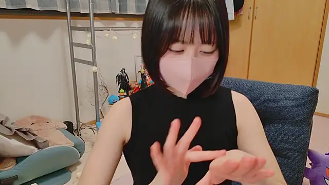 Snapshot of HIKARI_x0 chatting on 11, 3, 2025 HIKARI x0 online show from 11, 3, 2025