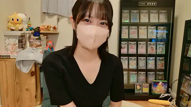 Snapshot of HIKARI_x0 chatting on 12, 9, 2025 HIKARI x0 online show from 12, 9, 2025