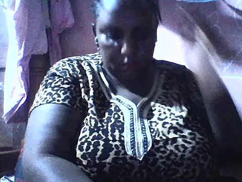 Snapshot of big_clits chatting on 5, 7, 2026 big clits online show from 5, 7, 2026