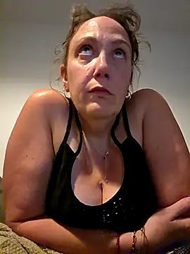 Snapshot of Wisie_Cutie chatting on 12, 6, 2026 Wisie Cutie online show from 12, 6, 2026