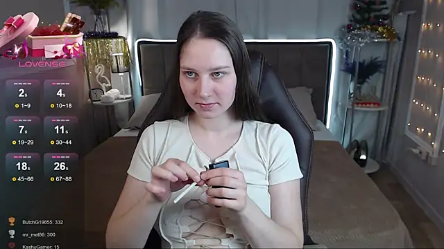 Snapshot of MollyBrams chatting on 19, 1, 2025 MollyBrams online show from 19, 1, 2025