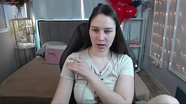 Snapshot of MollyBrams chatting on 24, 2, 2025 MollyBrams online show from 24, 2, 2025