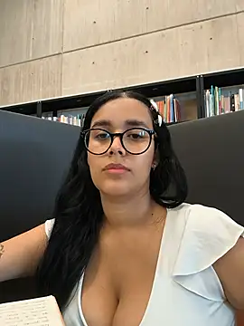 Annya-sweet online show from 24, 7, 2026