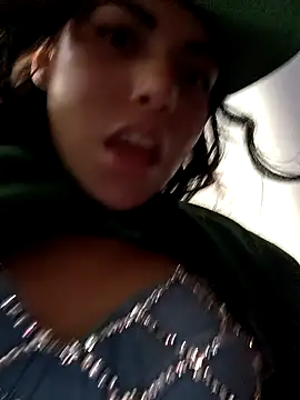 i am nina  online show from 6, 2, 2025