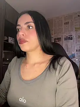 i am nina  online show from 28, 5, 2026