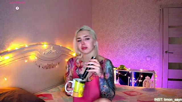 LillyMoure  online show from 26, 2, 2026