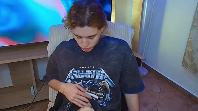 Snapshot of dimitri_tv chatting on 28, 9, 2025 dimitri tv online show from 28, 9, 2025