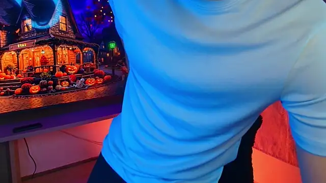 Snapshot of dimitri_tv chatting on 14, 10, 2025 dimitri tv online show from 14, 10, 2025