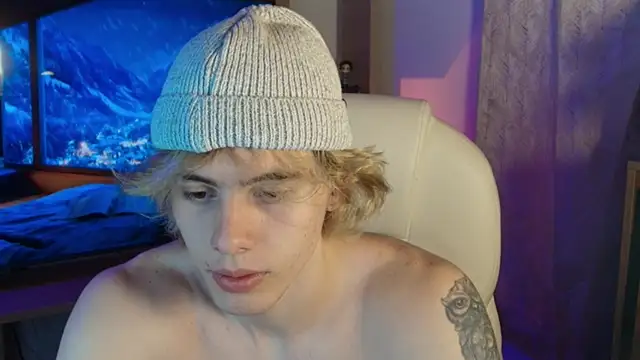 Snapshot of dimitri_tv chatting on 4, 11, 2025 dimitri tv online show from 4, 11, 2025