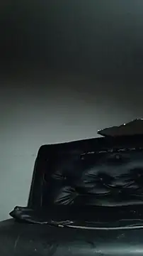 Snapshot of Gegeix chatting on 25, 10, 2025 Gegeix online show from 25, 10, 2025