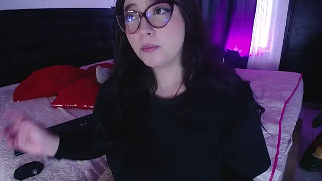 Miss Loise online show from 12, 12, 2024