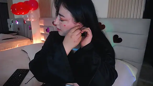 Snapshot of Miss_Loise chatting on 11, 2, 2026 Miss Loise online show from 11, 2, 2026