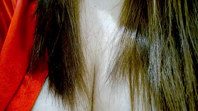 sophia hadid online show from 16, 1, 2025