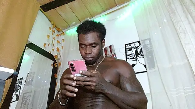Snapshot of angel_bonbom chatting on 6, 5, 2026 angel bonbom online show from 6, 5, 2026