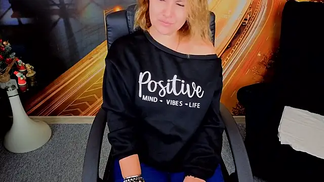 EmmaxPark online show from 15, 12, 2025