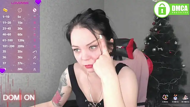Snapshot of AnnyHoney_ chatting on 13, 12, 2024 AnnyHoney online show from 13, 12, 2024