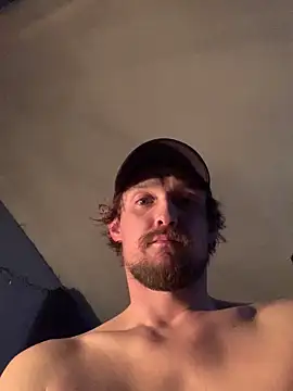 Snapshot of Midwestalpha chatting on 9, 2, 2026 Midwestalpha online show from 9, 2, 2026