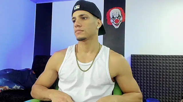 jhonnysnow17 online show from 8, 2, 2025