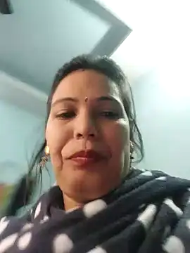 Poojabhabi101 online show from 20, 12, 2024