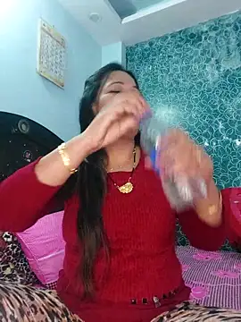 Poojabhabi101 online show from 15, 2, 2025