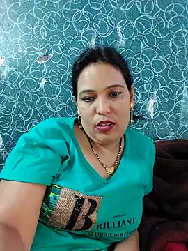 Poojabhabi101 online show from 11, 9, 2025