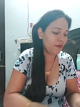 Poojabhabi101 online show from 14, 9, 2025