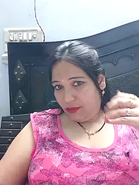 Poojabhabi101 online show from 6, 4, 2026