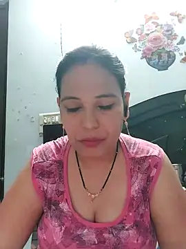 Poojabhabi101 online show from 30, 4, 2026