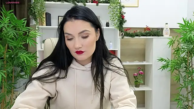 Snapshot of SelineSole chatting on 16, 12, 2024 SelineSole online show from 16, 12, 2024