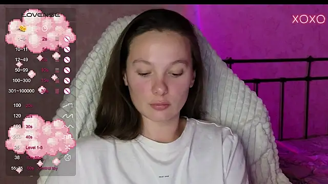 lil luna x online show from 8, 12, 2024