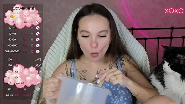 lil luna x online show from 15, 2, 2025