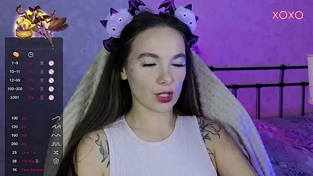 lil luna x online show from 31, 10, 2025