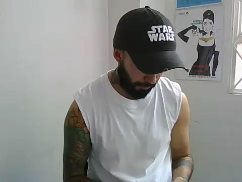 Snapshot of transgenderboy chatting on 9, 7, 2026 transgenderboy online show from 9, 7, 2026