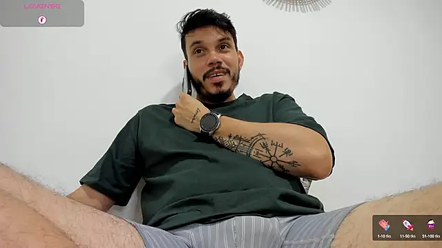 Snapshot of alejandro_stark chatting on 5, 12, 2024 alejandro stark online show from 5, 12, 2024