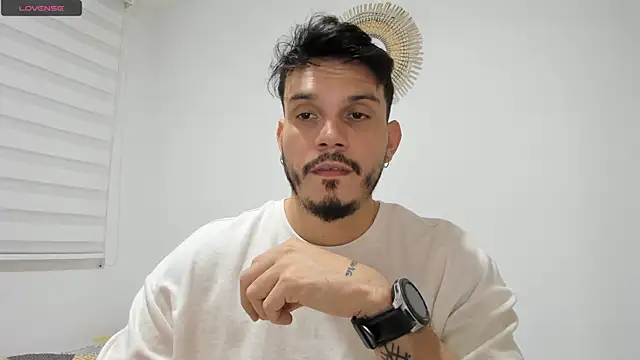 Snapshot of alejandro_stark chatting on 16, 12, 2024 alejandro stark online show from 16, 12, 2024