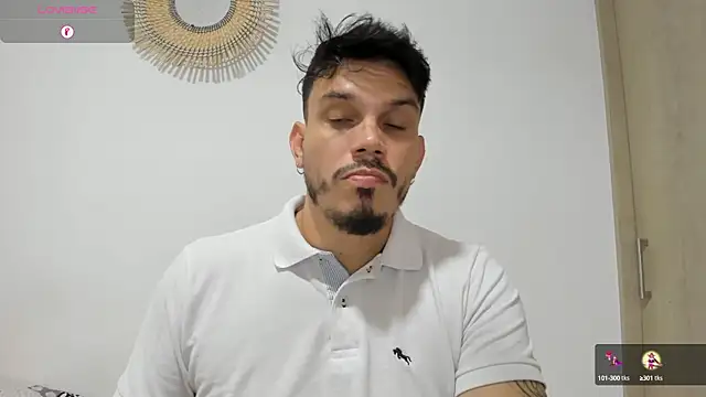 Snapshot of alejandro_stark chatting on 29, 12, 2024 alejandro stark online show from 29, 12, 2024