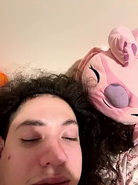 LiverandBrat77 online show from 14, 1, 2026