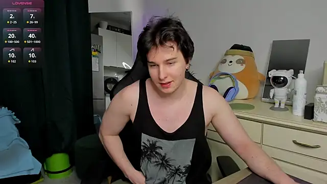 Vincent Strong online show from 5, 4, 2026