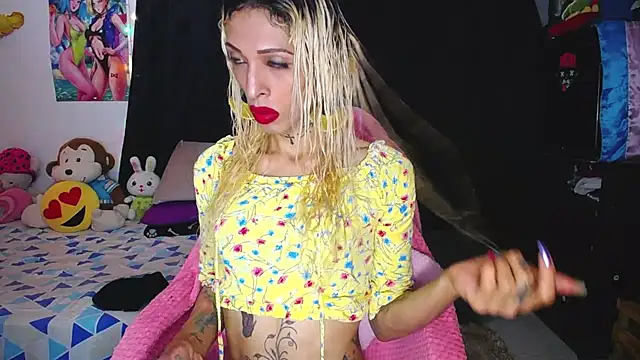 flaquita corall online show from 30, 4, 2026